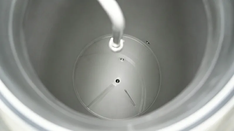 500L啤酒发酵设备